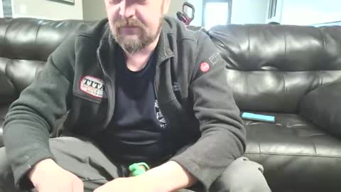 Snapshot of kchristi325 chatting on April 6, 9:27 pm kchristi325 online show from April 6, 9:27 pm