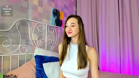 Snapshot of ke1ly_powell chatting on September 17, 12:56 am Kelly GMT 2 Su We Th Fr Sa 0300AM-09-00AM online show from September 17, 12:56 am