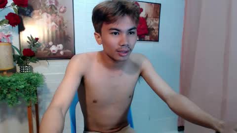 kean_28 online show from May 10, 3:55 am