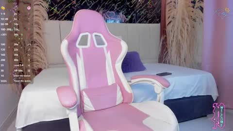 Snapshot of keane_lee_ chatting on March 11, 12:22 pm Keane online show from March 11, 12:22 pm