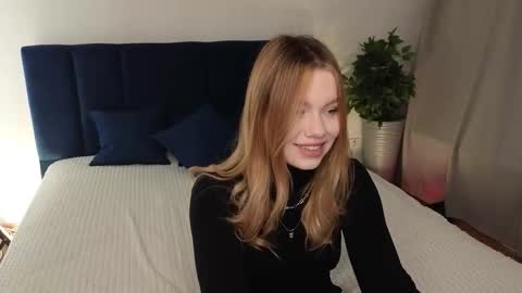 Seb Polly Roxy Jonny online show from October 4, 8:45 am