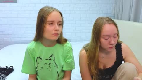 Seb Polly Roxy Jonny online show from October 14, 8:37 am