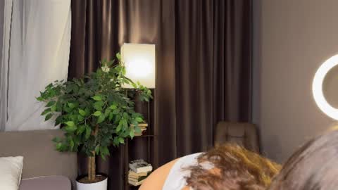 Hi Keeley is here Glad to see you in our room  PVT is open online show from May 8, 1:11 am