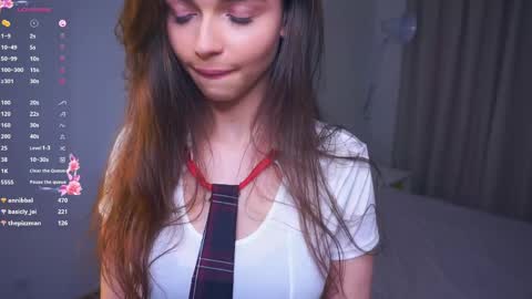 Lulu online show from May 19, 1:56 am