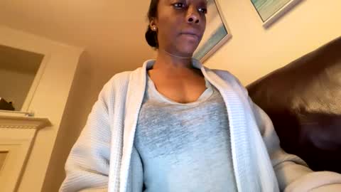 Snapshot of keephimcum69me chatting on February 6, 5:12 am Keephimcum69me online show from February 6, 5:12 am