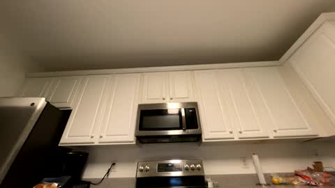 Snapshot of keephimcum69me chatting on February 9, 3:21 am Keephimcum69me online show from February 9, 3:21 am