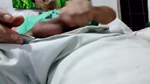 Snapshot of keer1991 chatting on October 2, 12:28 am keer1991 online show from October 2, 12:28 am