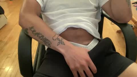 Keesey23 online show from September 10, 3:28 am