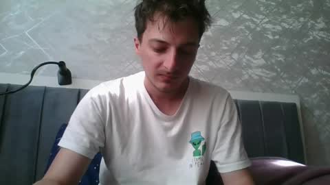 Snapshot of keetherwulf chatting on April 27, 12:14 pm keetherwulf online show from April 27, 12:14 pm