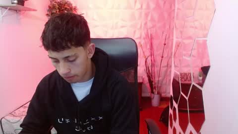 Kei online show from March 26, 11:27 am