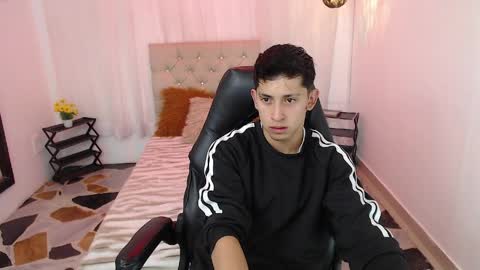 Kei online show from April 1, 12:06 pm