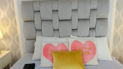 Snapshot of keiira_fox chatting on February 11, 11:26 am Keiira Fox online show from February 11, 11:26 am