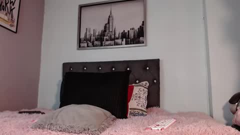 Snapshot of keiko_amane chatting on March 8, 3:54 am online show from March 8, 3:54 am