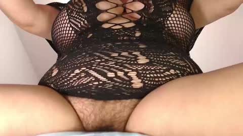 Snapshot of keilamailen chatting on November 4, 7:57 pm Angela online show from November 4, 7:57 pm