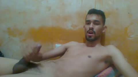 keiler7 online show from June 24, 7:13 pm