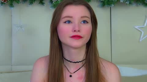 Keira online show from December 19, 6:26 pm