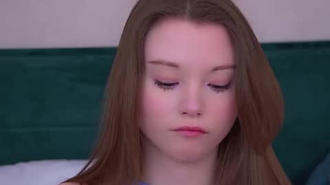 Keira online show from March 9, 6:12 pm