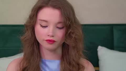 Keira online show from April 24, 6:21 pm