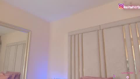 keirahartz online show from April 25, 11:57 am