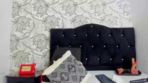   online show from January 15, 11:59 am