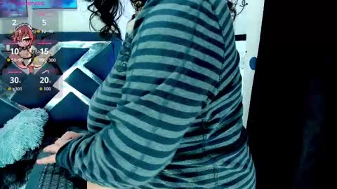 Snapshot of keitch_cute chatting on October 16, 2:40 pm keitch_cute online show from October 16, 2:40 pm