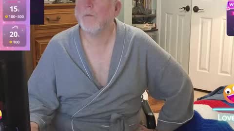 Snapshot of keithobrian chatting on February 10, 5:00 am Keithobrian online show from February 10, 5:00 am