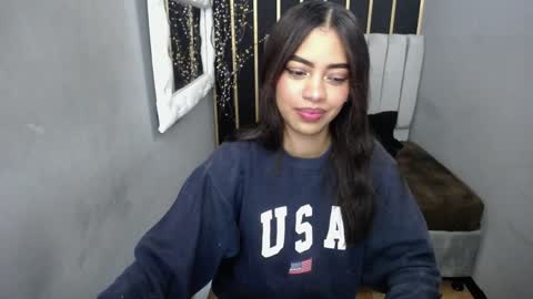 Snapshot of keizy_conte chatting on December 20, 1:00 pm K E I Z Y online show from December 20, 1:00 pm