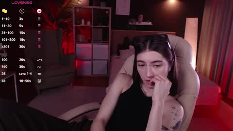 Rina online show from September 26, 7:45 am