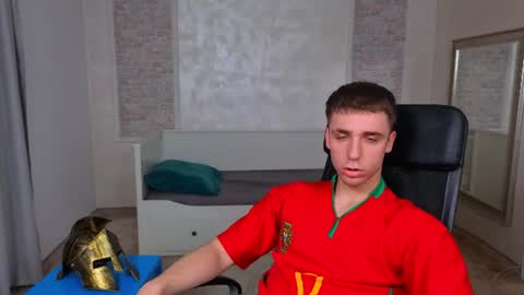 Snapshot of kellenwest chatting on July 17, 4:41 am KellenWest online show from July 17, 4:41 am