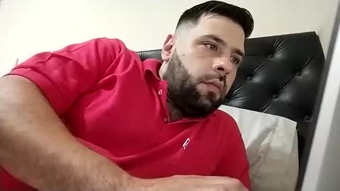 Snapshot of kellerjona717 chatting on December 19, 9:49 am kellerjona717 online show from December 19, 9:49 am