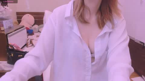Kelly online show from May 10, 3:01 am