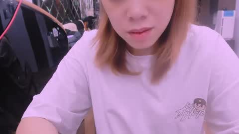 Kelly online show from May 20, 2:40 am