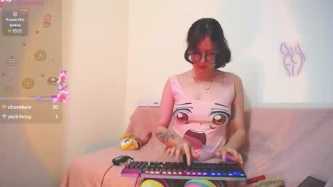 Kelly online show from November 20, 9:25 pm