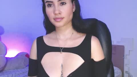 elena online show from December 9, 9:16 pm