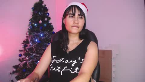 elena online show from December 19, 2:23 am