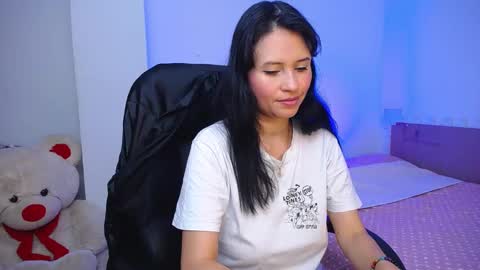 elena online show from February 13, 10:43 pm