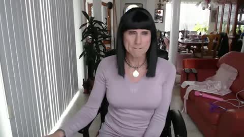 kellyanne Lynn but please call me fucktoy online show from November 3, 4:30 pm