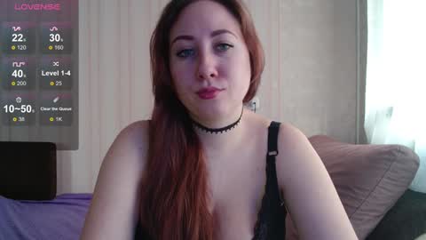 kellycrystall online show from February 8, 10:29 am