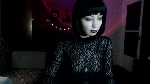 Snapshot of kellydark0111 chatting on March 12, 5:38 pm Mistress  online show from March 12, 5:38 pm