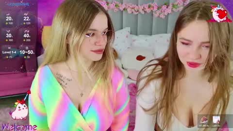 Snapshot of kellyhayden chatting on February 5, 12:32 pm Kelly online show from February 5, 12:32 pm