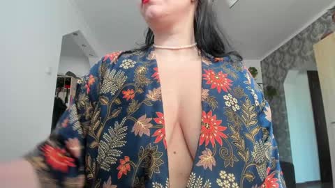 Monday - Friday  08 am - 3 pm GMT 3 online show from February 7, 12:28 pm