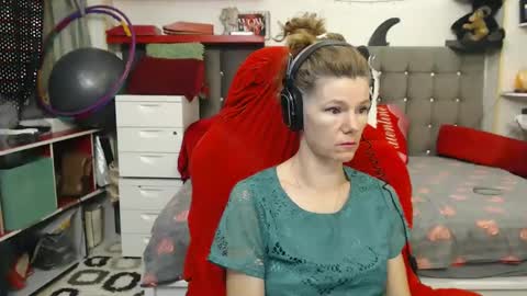 kelly online show from January 20, 2:43 am