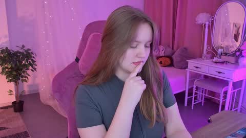 kelly online show from January 7, 11:45 am