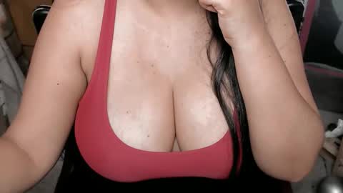 Snapshot of kellyshowpv chatting on September 18, 6:54 pm Kellyshow online show from September 18, 6:54 pm