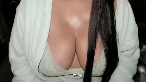 Snapshot of kellyshowpv chatting on September 28, 7:03 am Kellyshow online show from September 28, 7:03 am