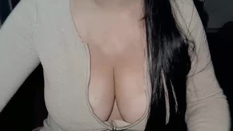 Snapshot of kellyshowpv chatting on October 18, 2:47 am Kellyshow online show from October 18, 2:47 am