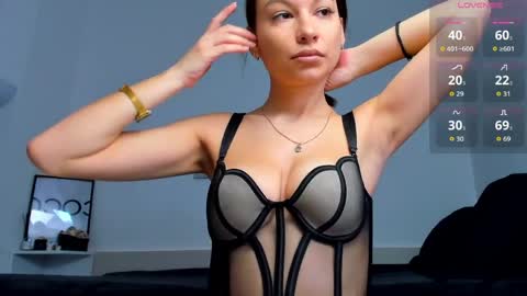 kellysmits online show from March 31, 6:25 am