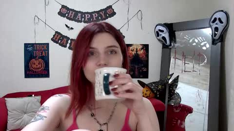 Kelly Stoneys online show from October 25, 7:05 am