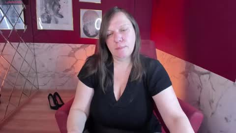 Kelly online show from May 7, 5:57 am