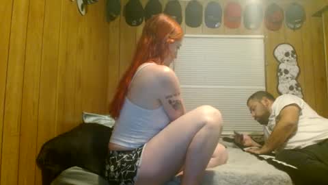 Vixensc93 online show from December 5, 4:53 am